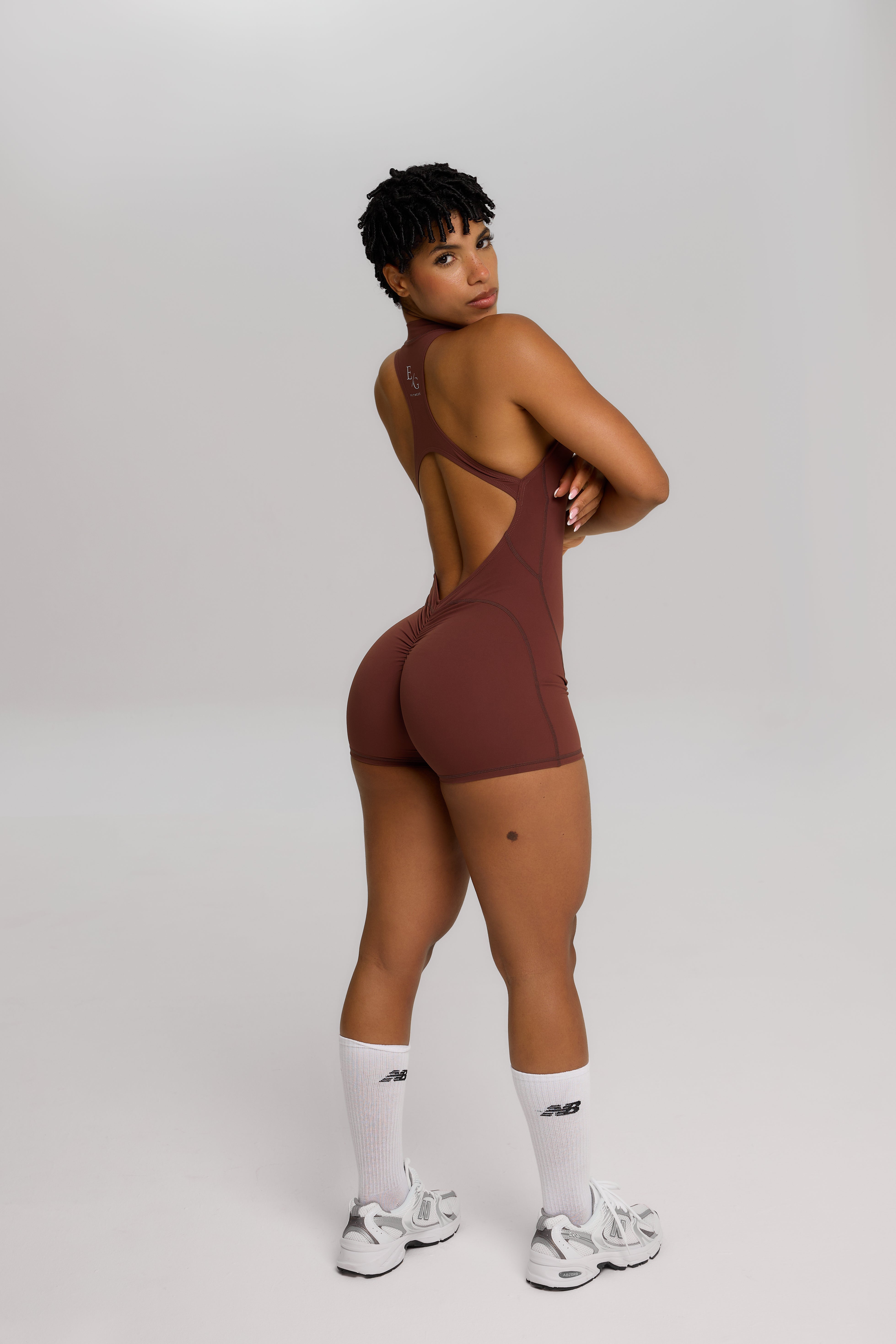 #color_brown